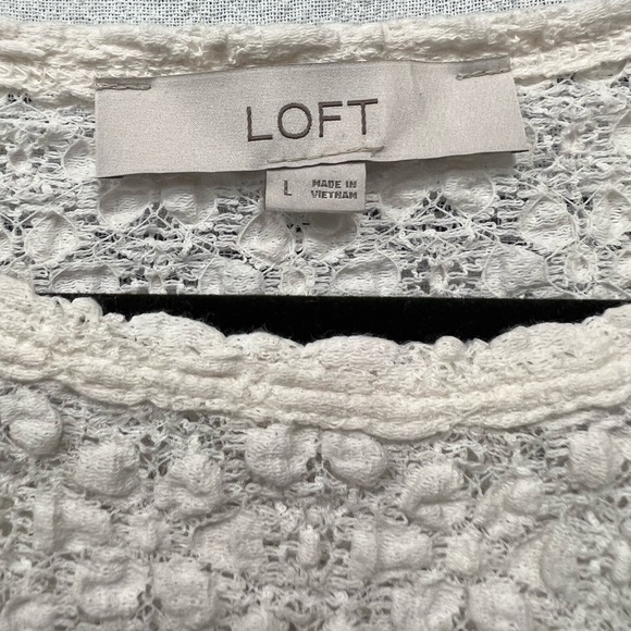 LOFT Lace Blouse - Picture 2 of 4